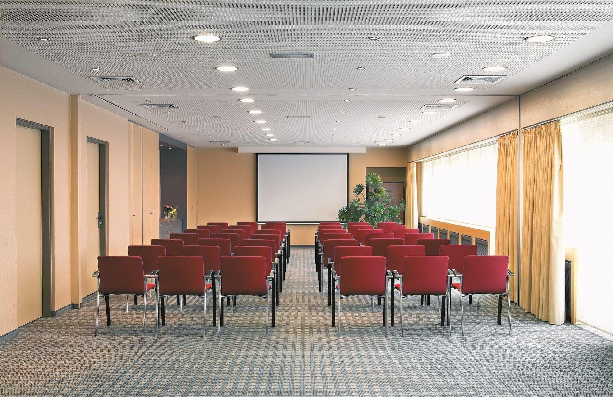 Moevenpick Hotel 'S Hertogenbosch 's-Hertogenbosch  Facilidades foto